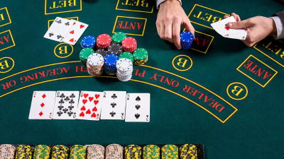 Cách chơi poker | Luật đánh và hướng dẫn tính tiền